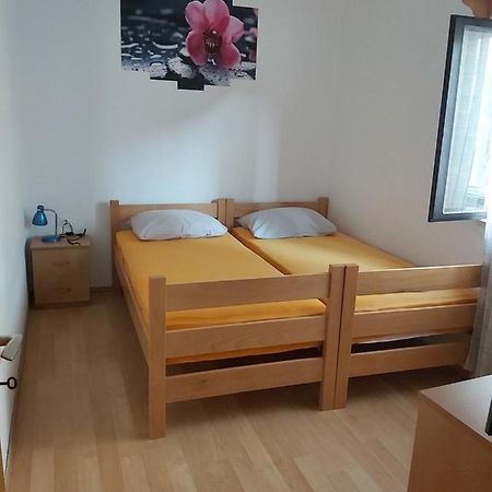 Apartman Janja Leilighet Bol Eksteriør bilde